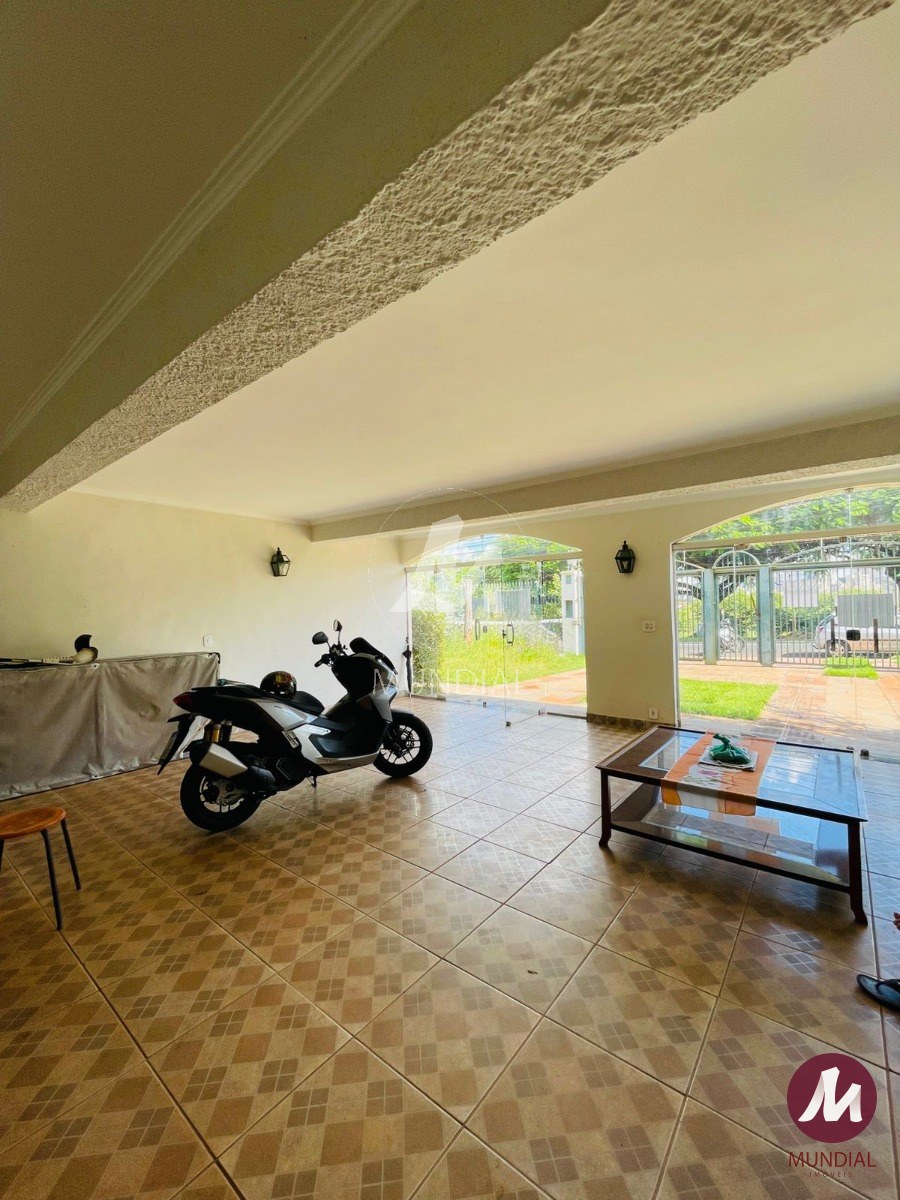 Garagem/estacionamento — foto 5