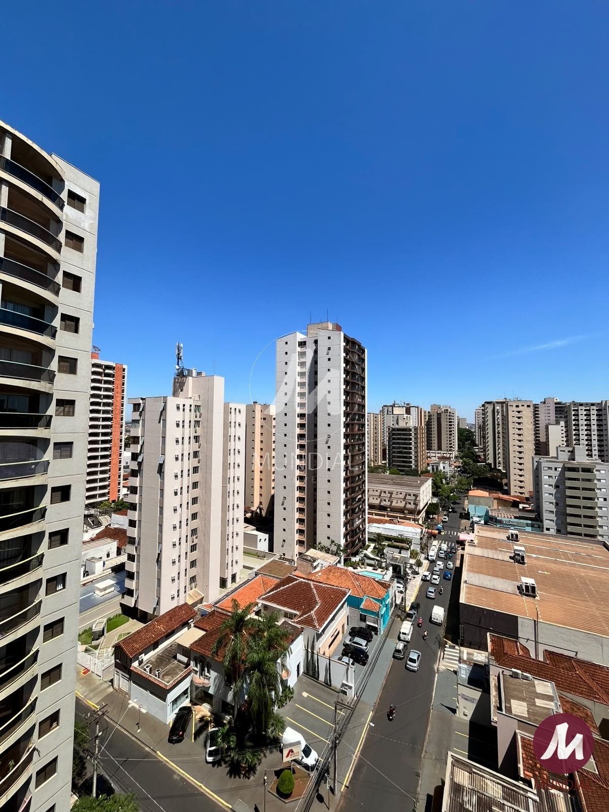 Vistas que fazem parar — Apartamento em Centro