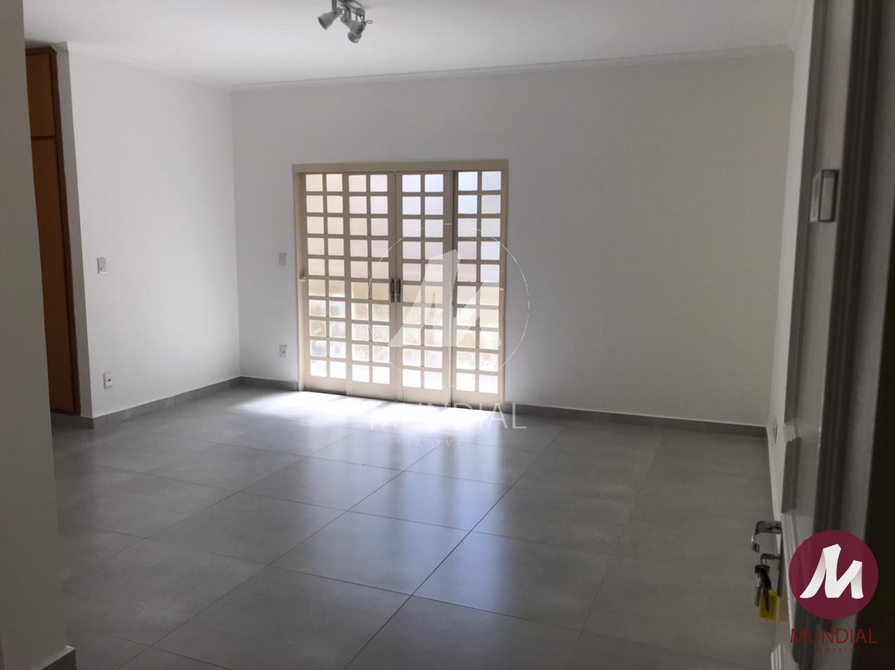 Sala — foto 1