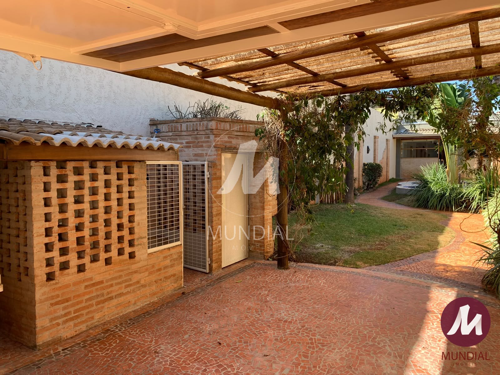 Quintal/corredores — foto 4