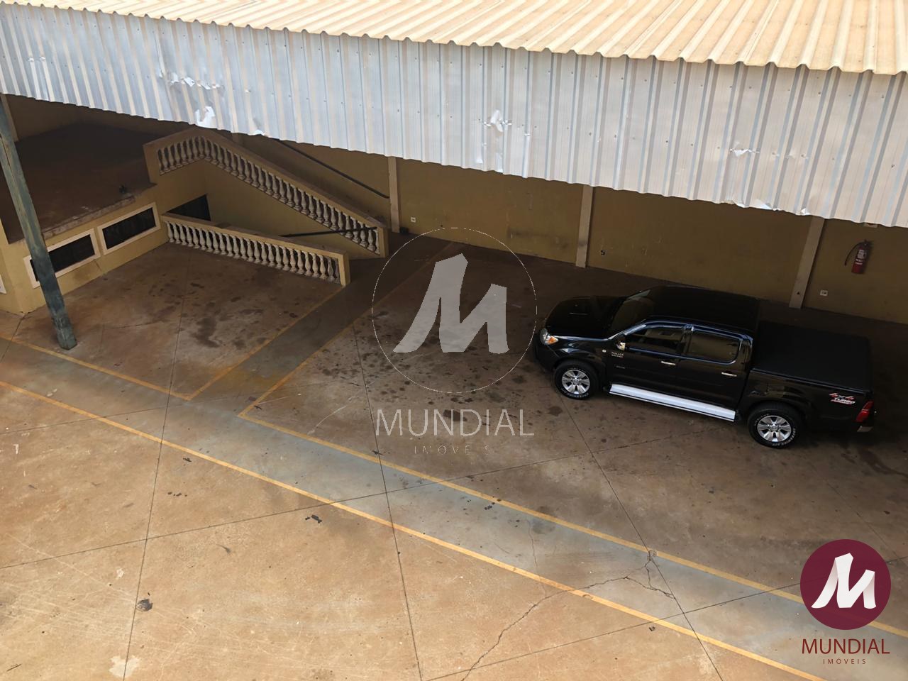 Garagem/estacionamento — foto 19
