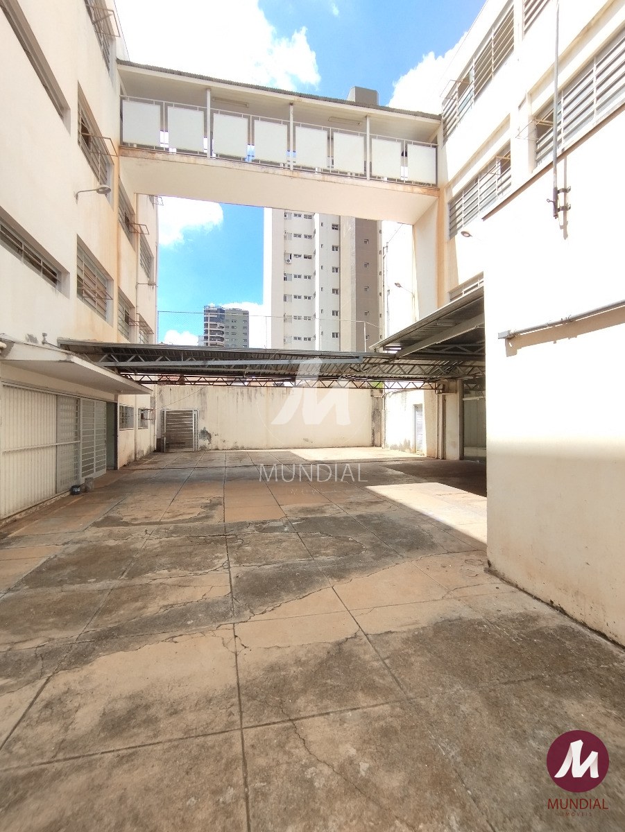 Garagem/estacionamento — foto 34