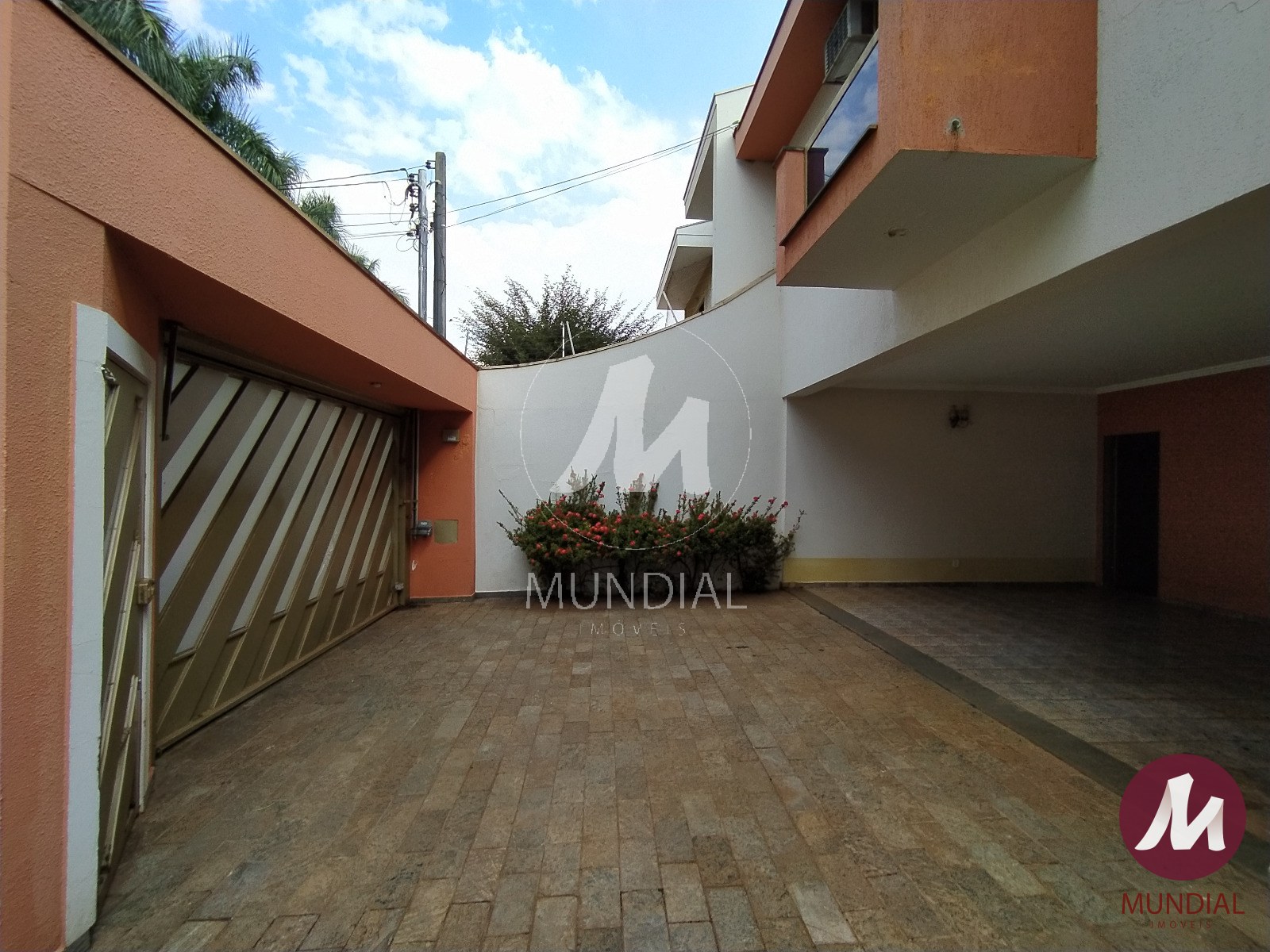 Garagem/estacionamento — foto 4