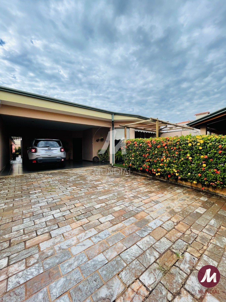 Garagem/estacionamento — foto 2