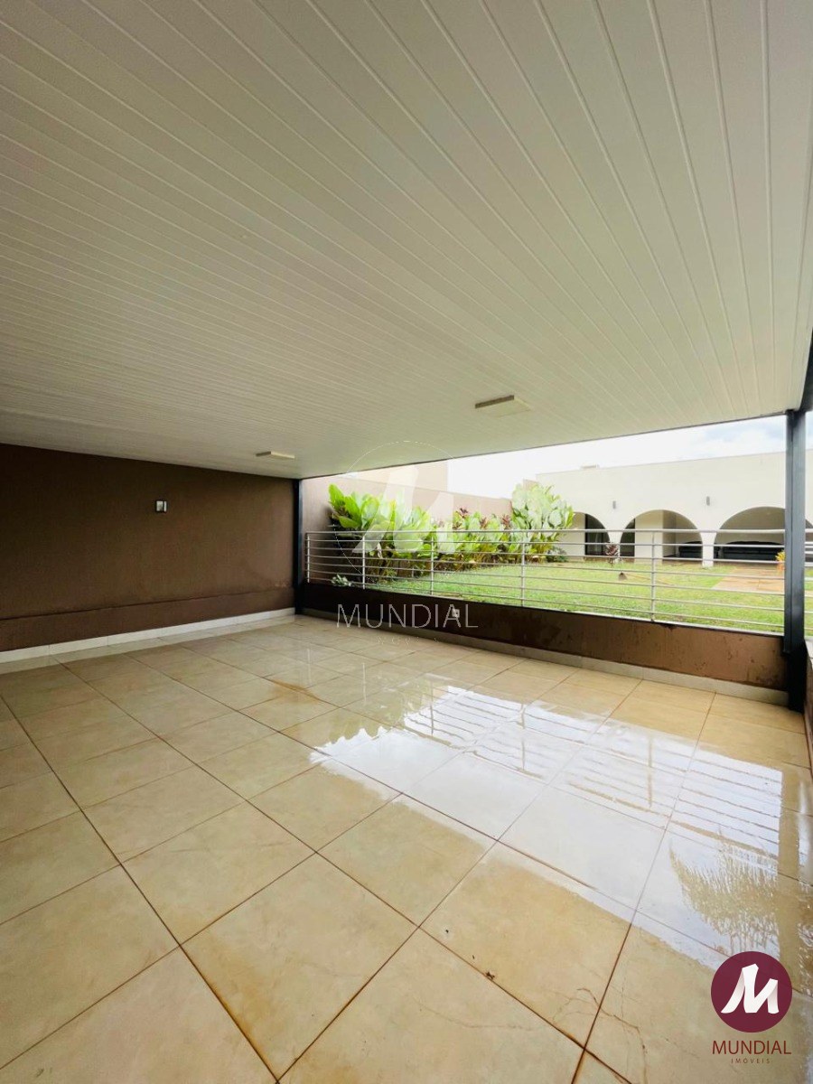 Garagem/estacionamento — foto 33