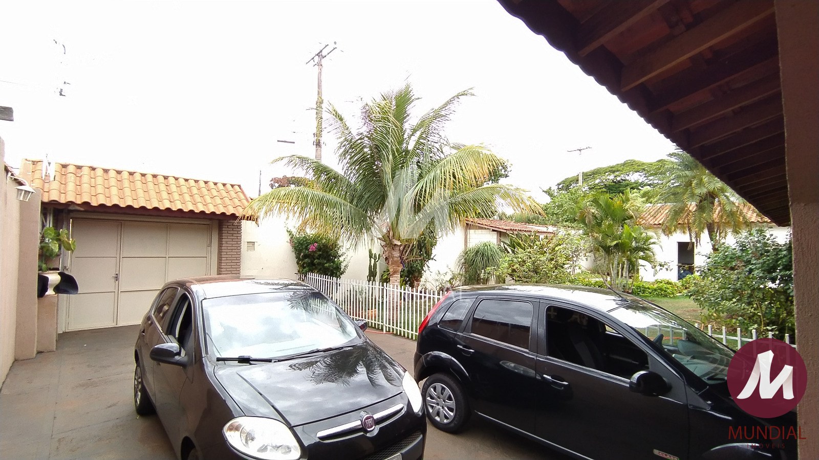 Garagem/estacionamento — foto 3