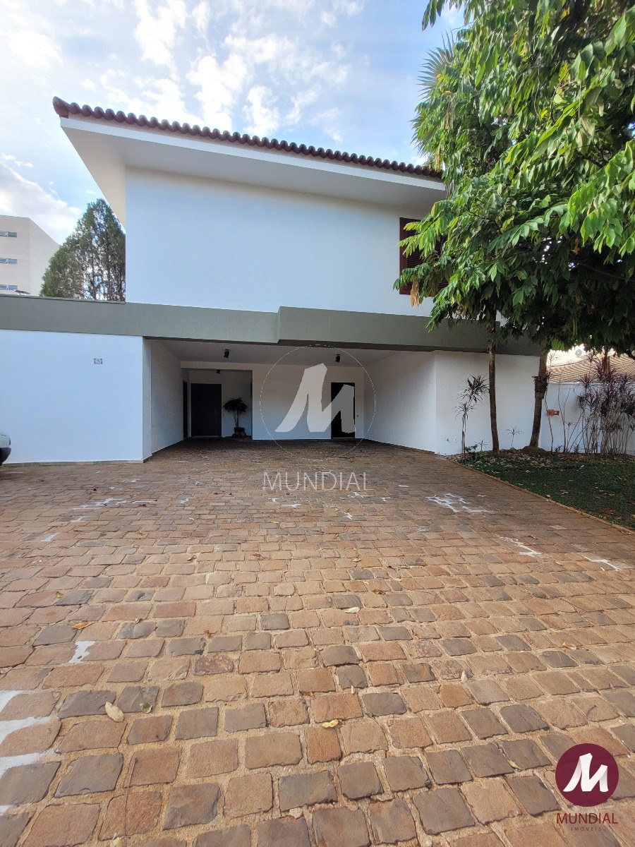 Garagem/estacionamento — foto 1