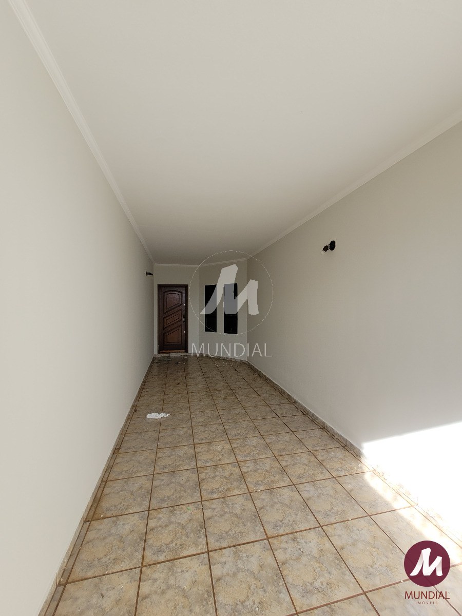 Garagem/estacionamento — foto 2