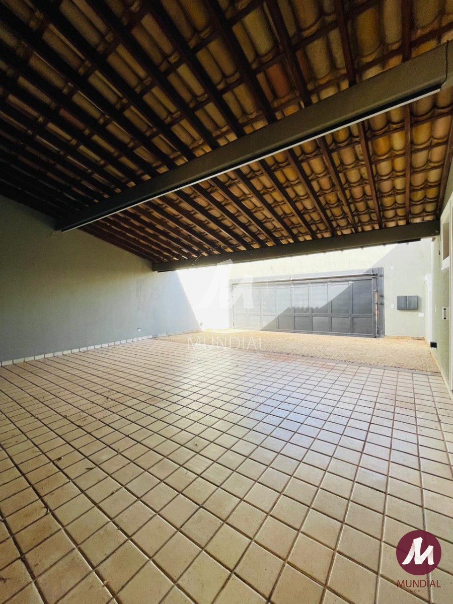 Garagem/estacionamento — foto 3