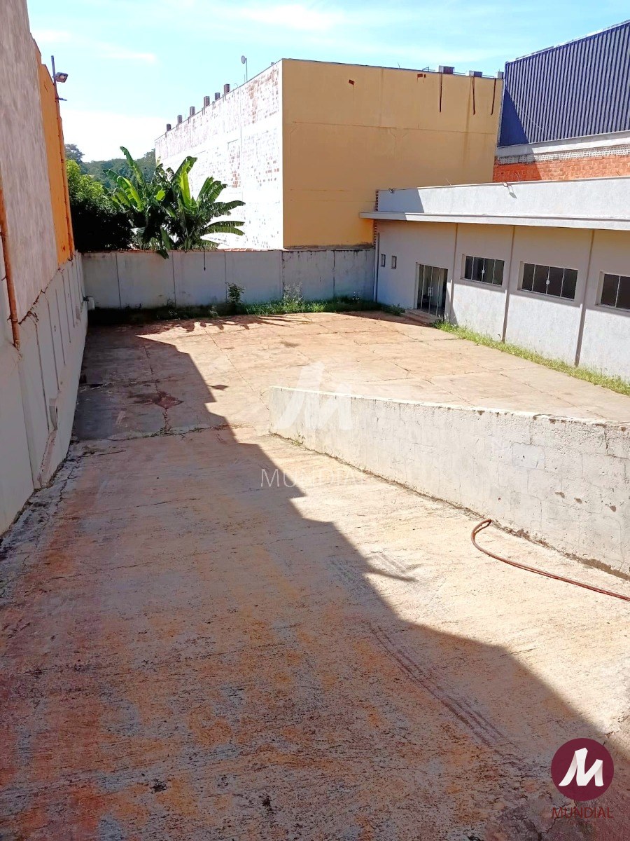 Garagem/estacionamento — foto 11