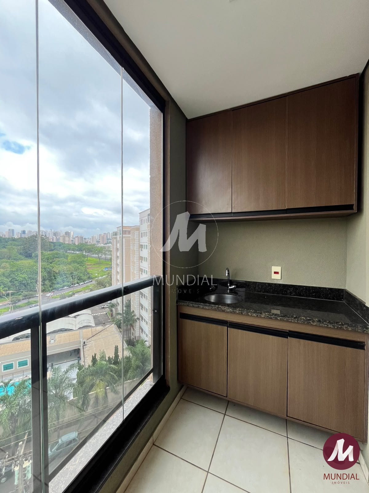 Varandas para viver lá fora — Apartamento em Jardim Palma Travassos