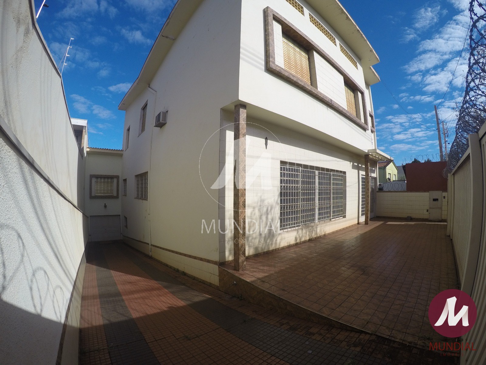 Garagem/estacionamento — foto 3