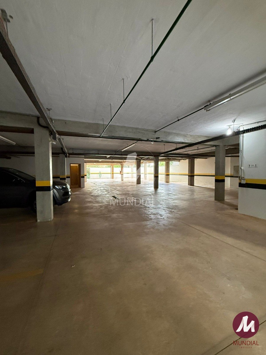 Garagem/estacionamento — foto 39