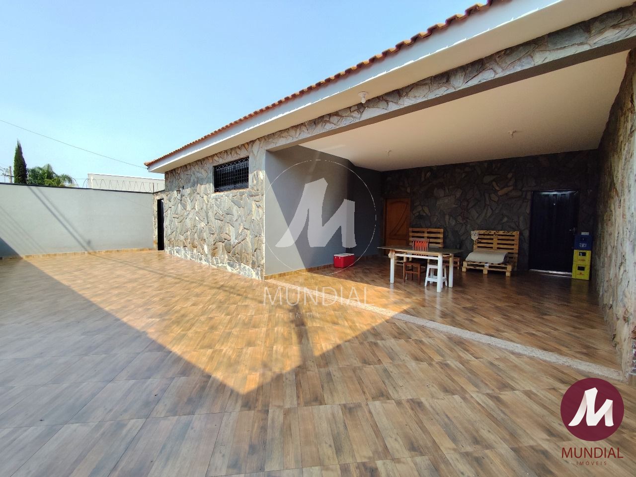 Garagem/estacionamento — foto 3