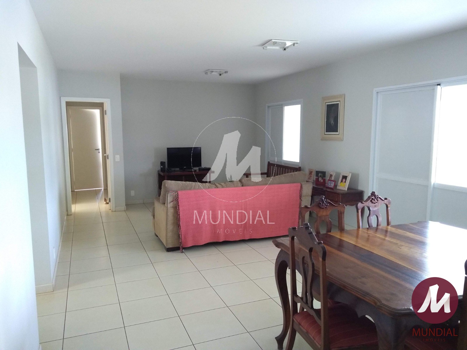 Sala — foto 1
