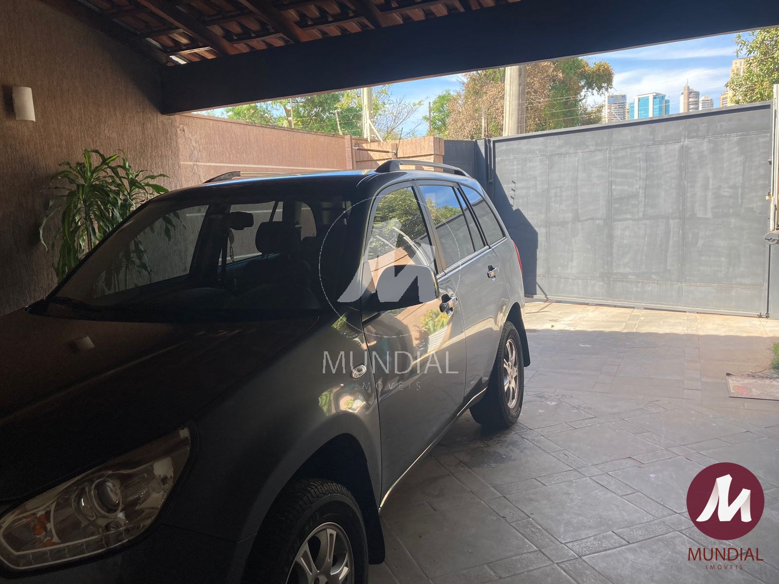 Garagem/estacionamento — foto 4