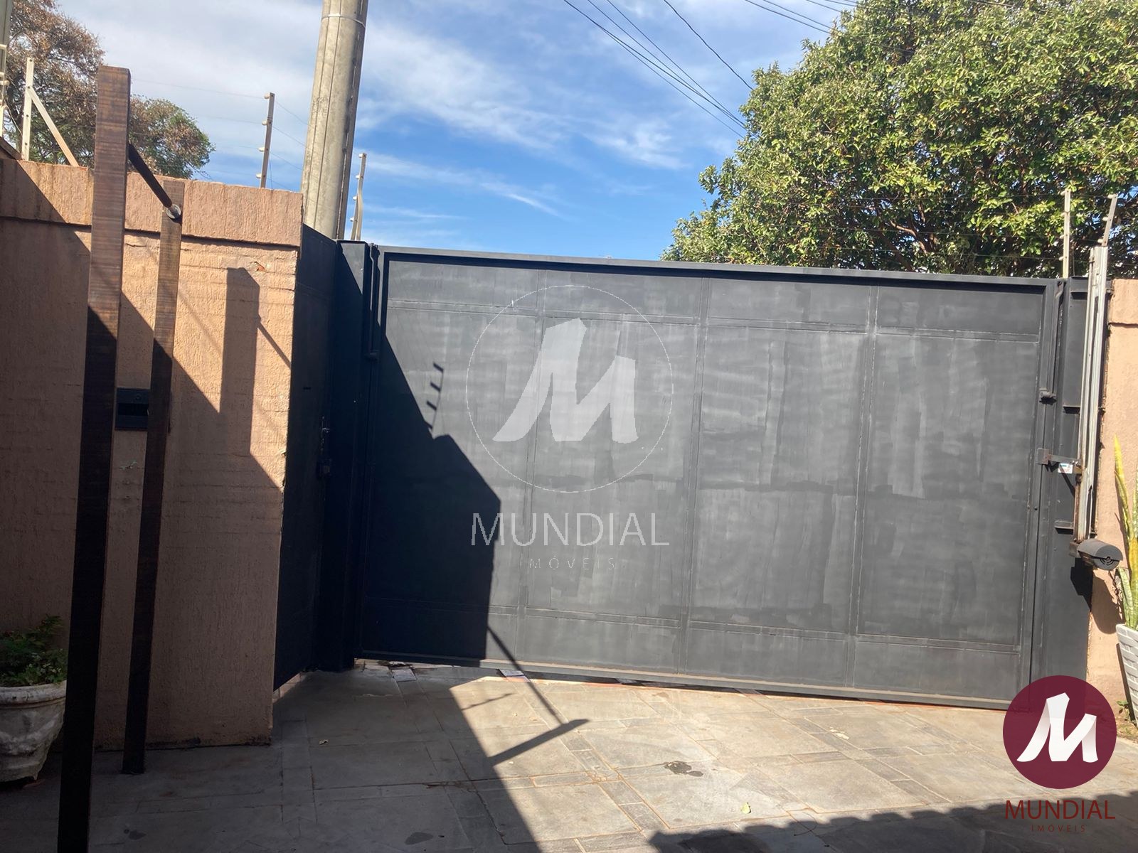 Garagem/estacionamento — foto 3