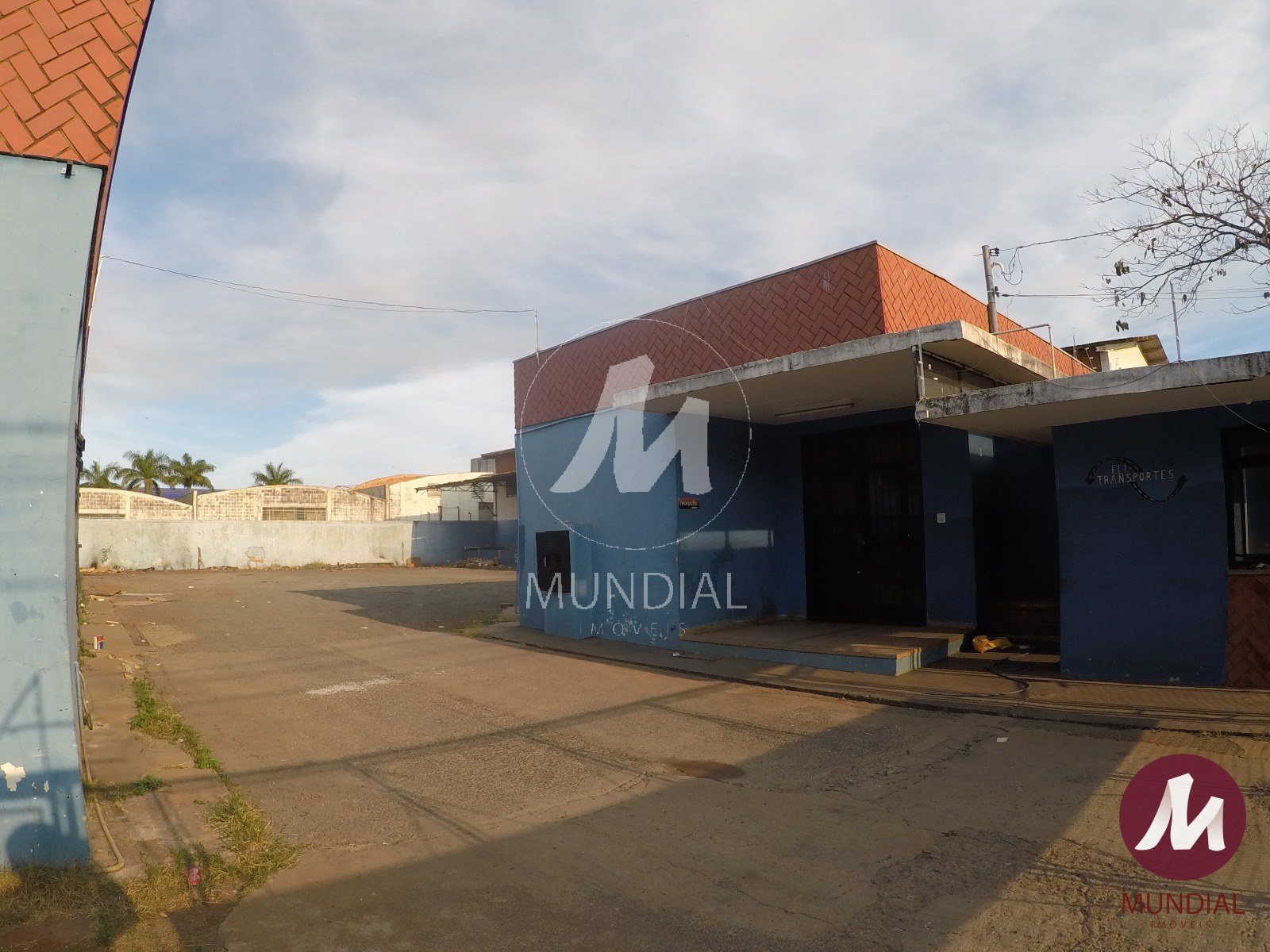 Garagem/estacionamento — foto 3