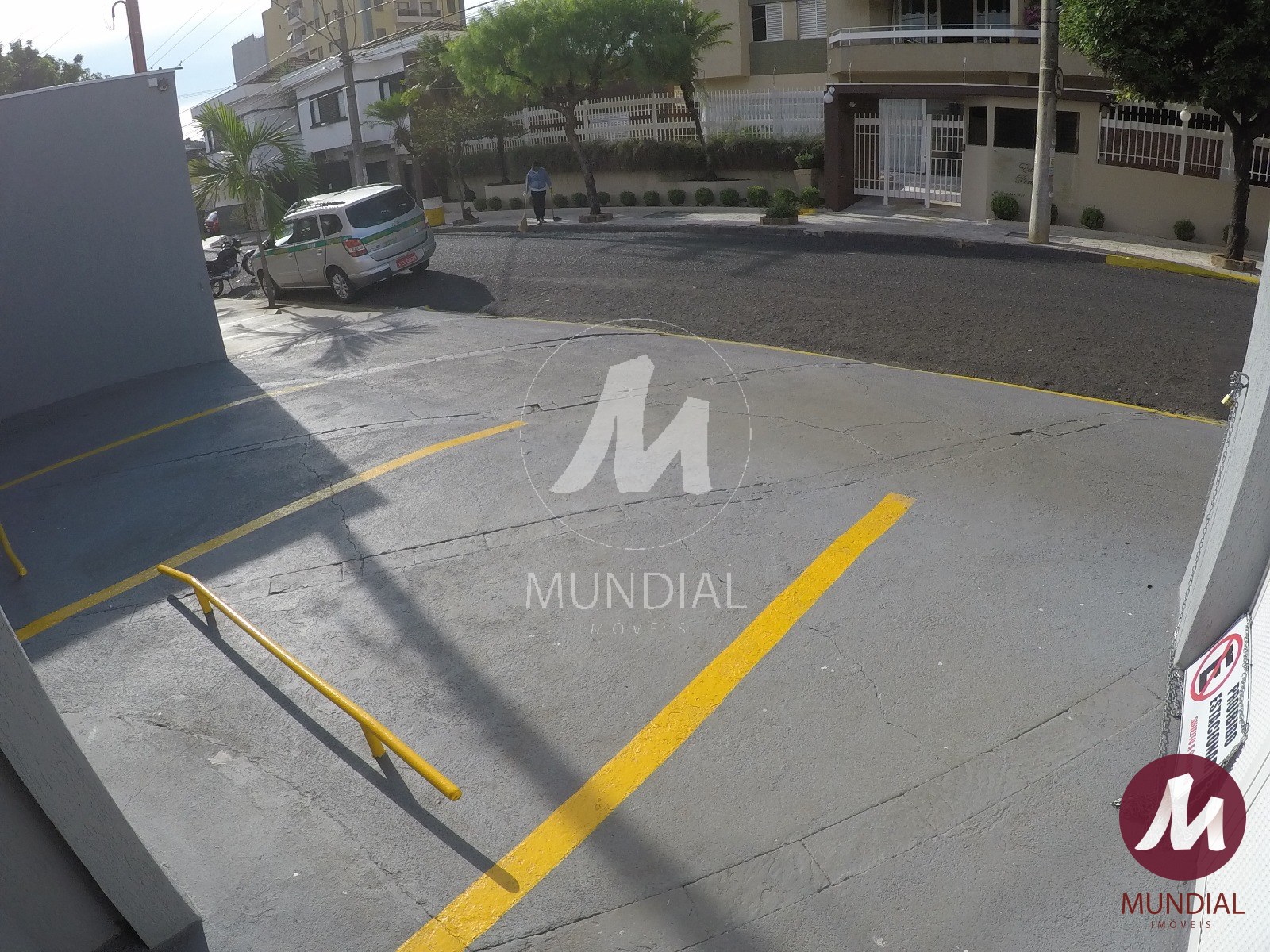 Garagem/estacionamento — foto 4