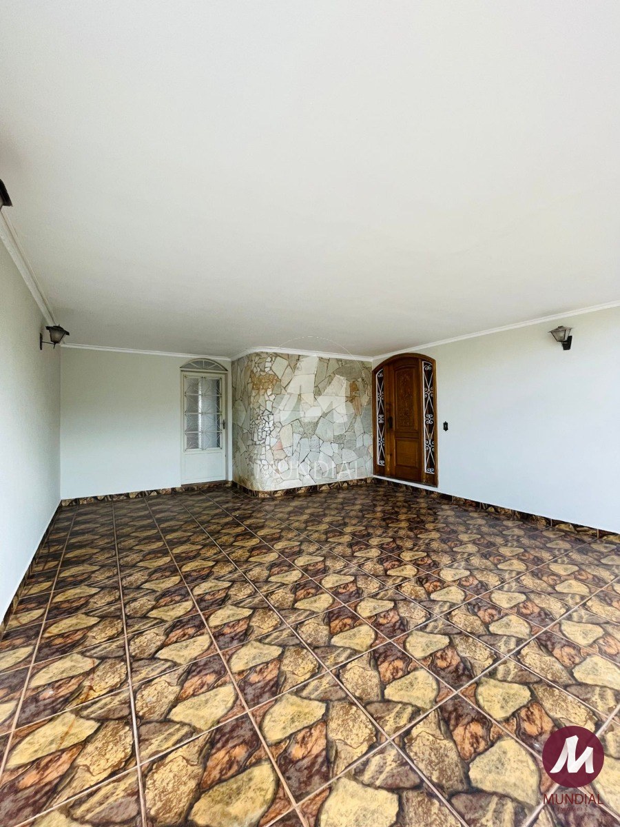 Garagem/estacionamento — foto 5