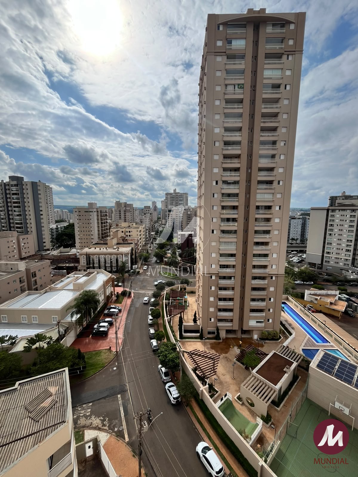 Vistas que fazem parar — Apartamento em Nova Aliança