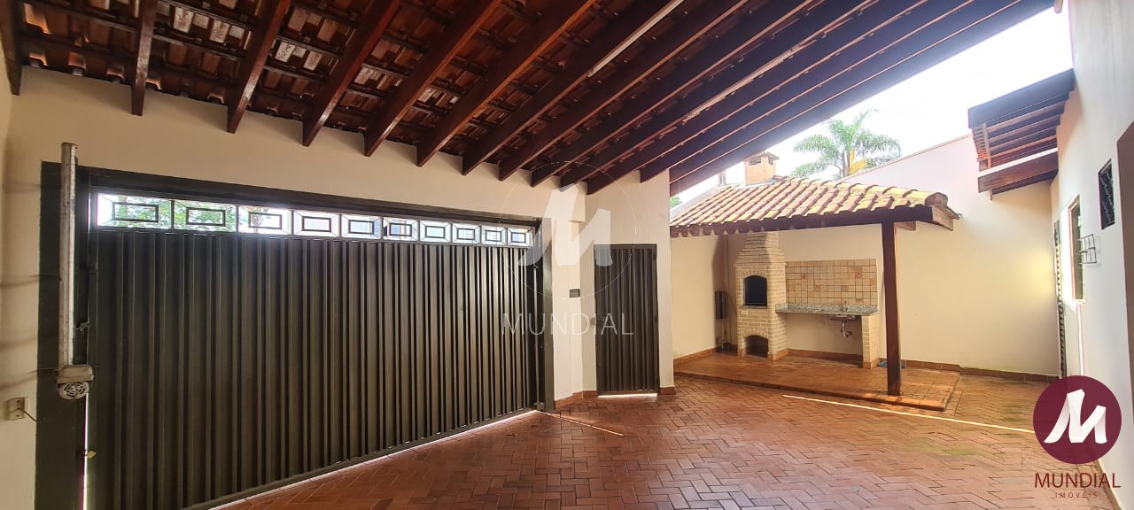 Garagem/estacionamento — foto 2