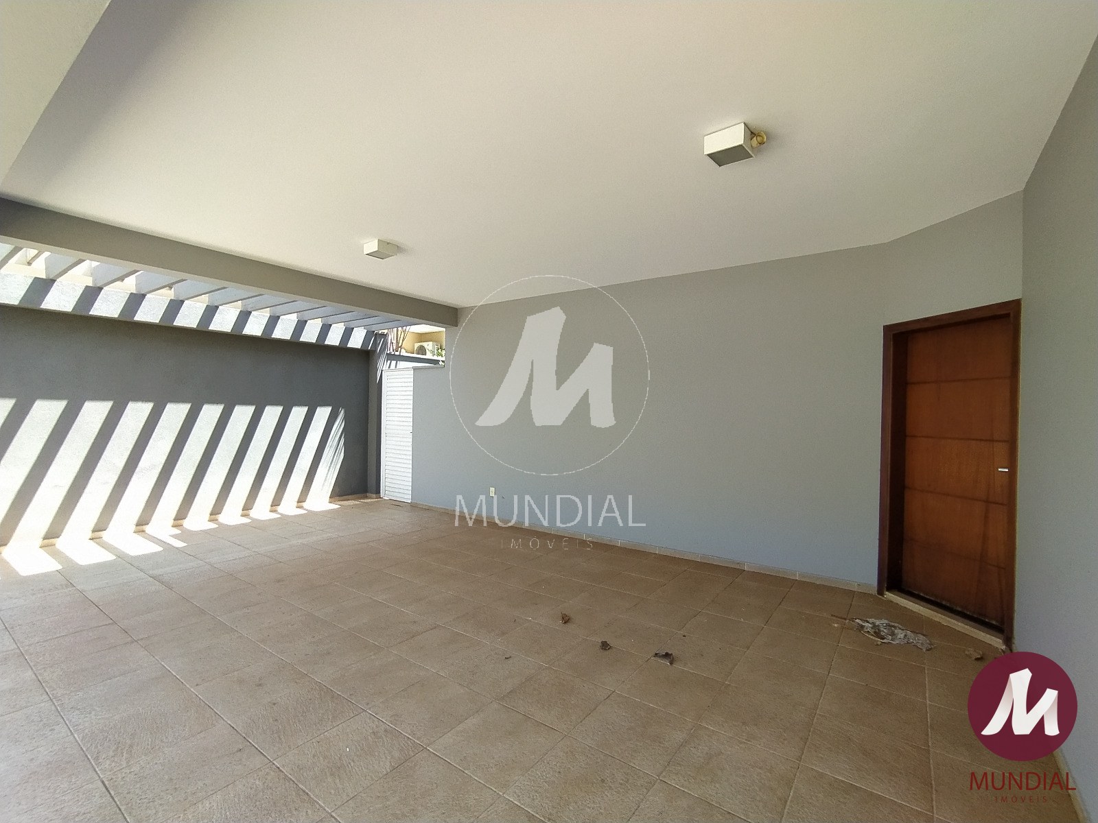 Garagem/estacionamento — foto 47