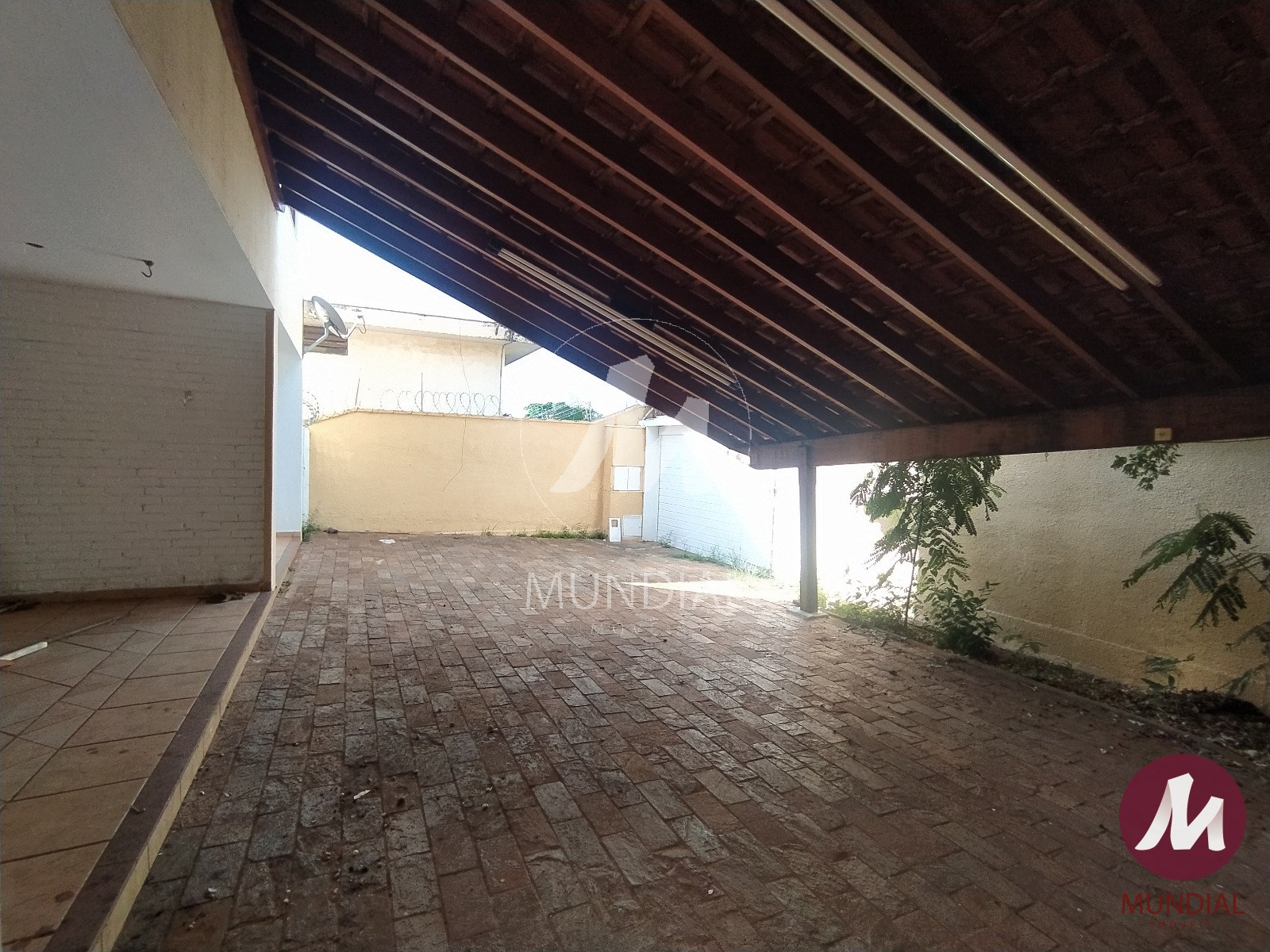 Garagem/estacionamento — foto 51