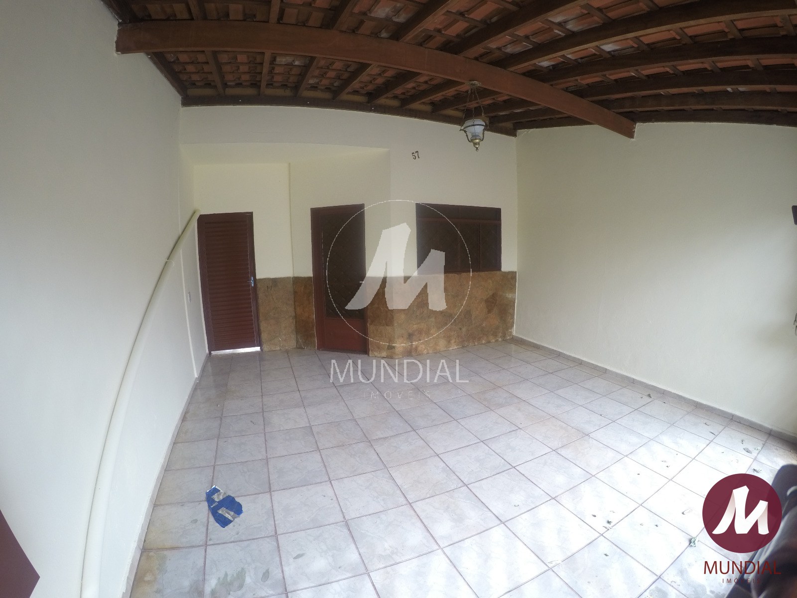Garagem/estacionamento — foto 2