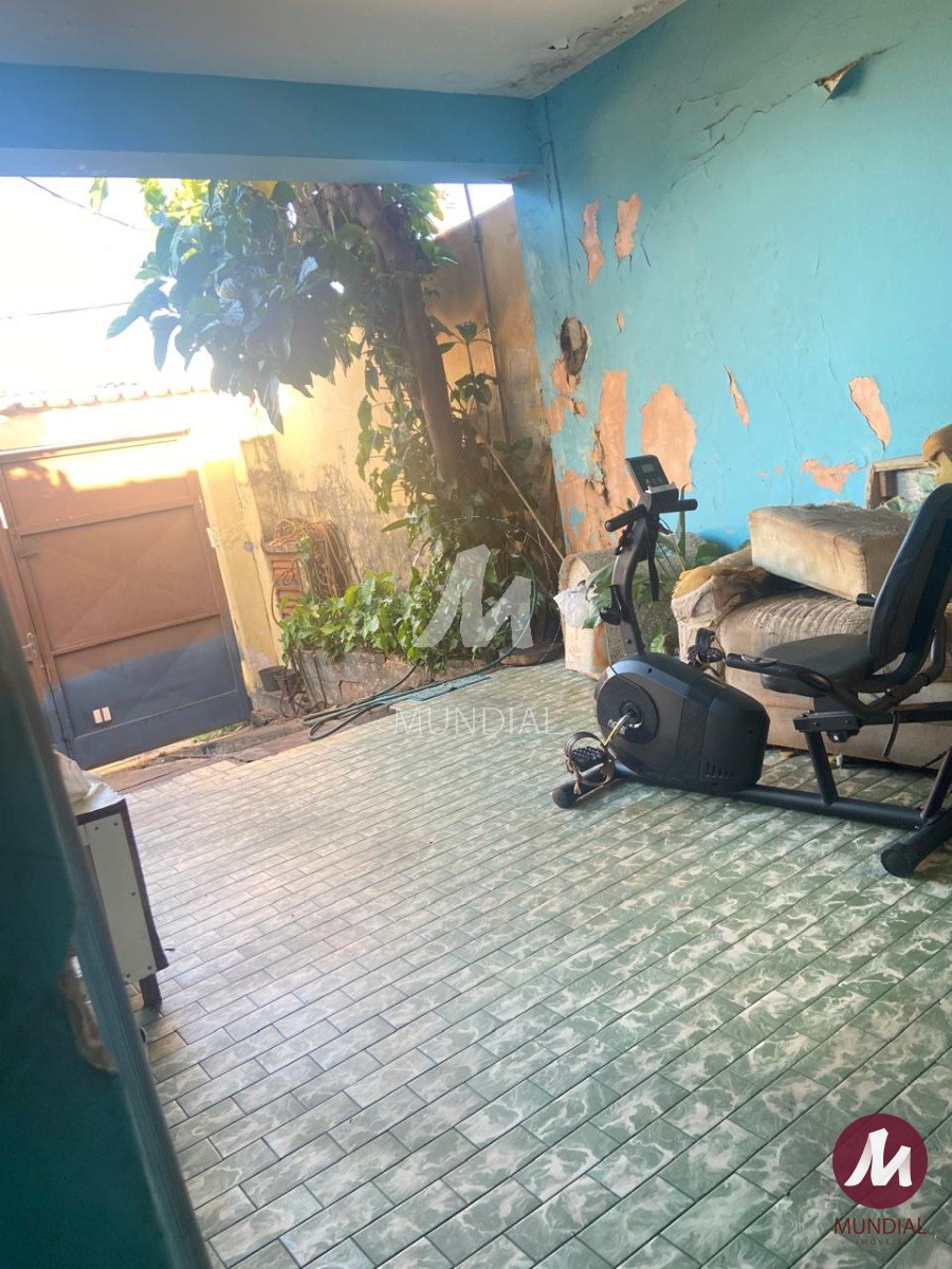 Garagem/estacionamento — foto 2