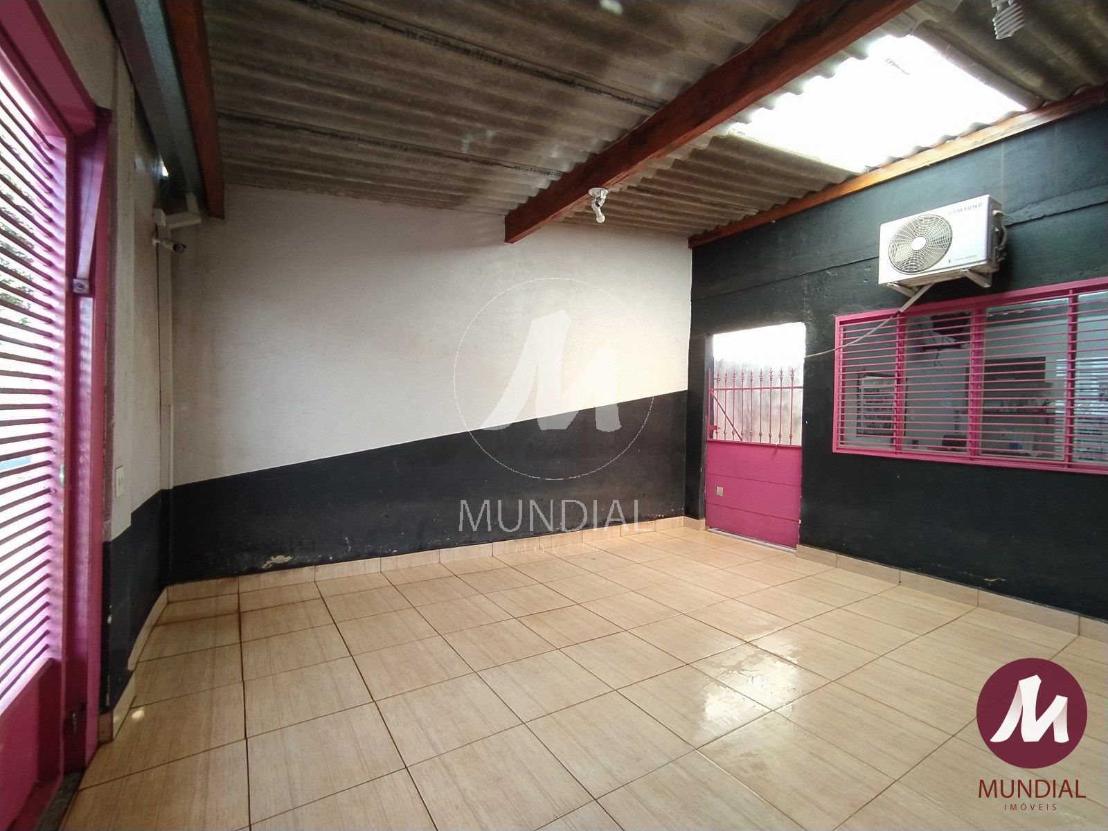 Garagem/estacionamento — foto 5
