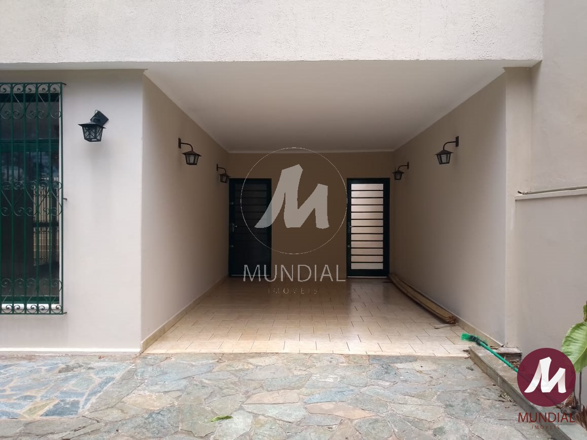 Garagem/estacionamento — foto 3