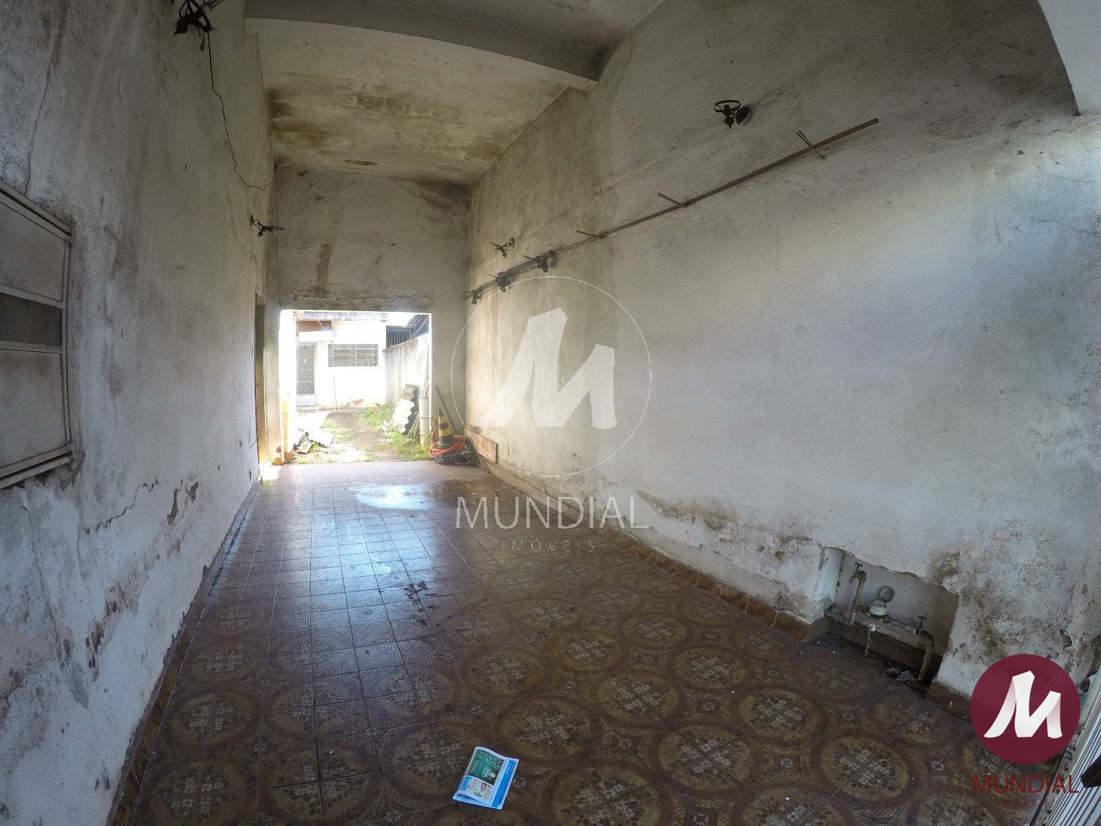 Garagem/estacionamento — foto 2