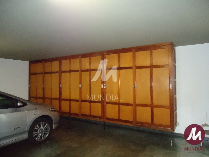 Garagem/estacionamento — foto 3
