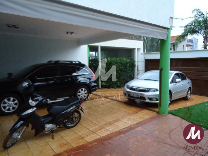 Garagem/estacionamento — foto 3
