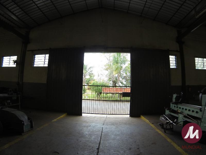 Garagem/estacionamento — foto 8
