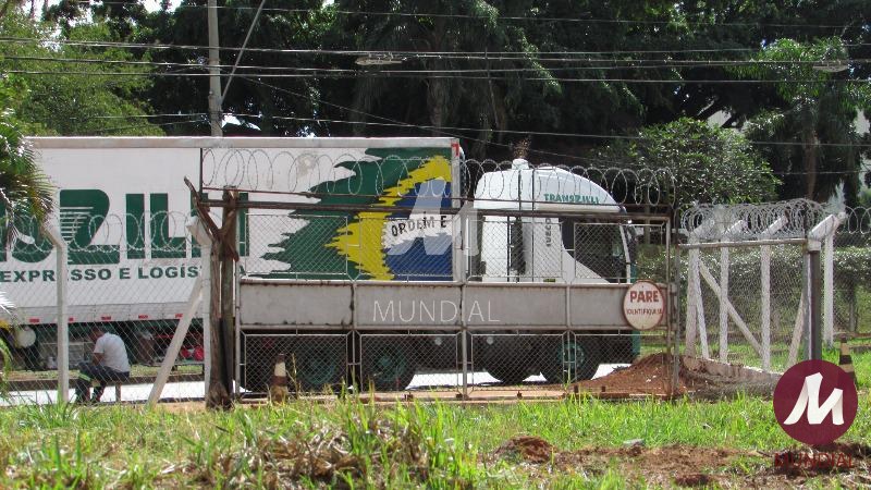 Garagem/estacionamento — foto 48
