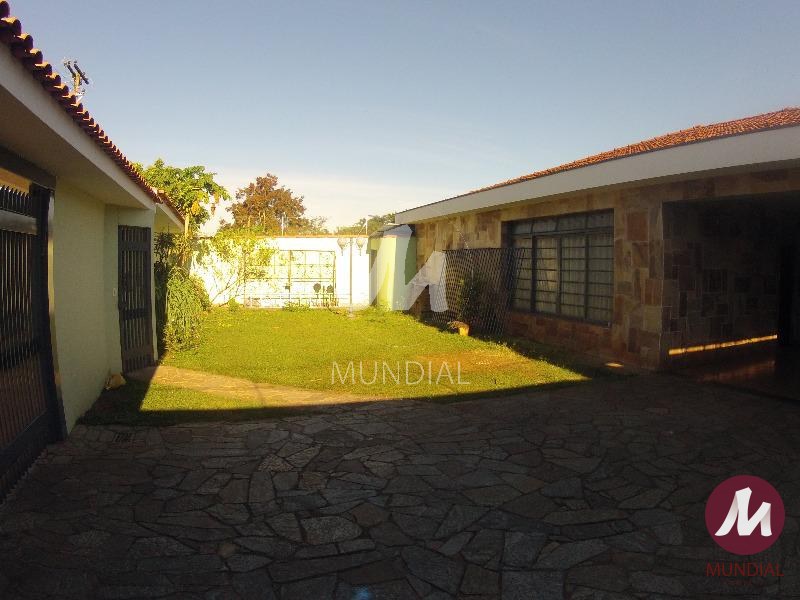 Garagem/estacionamento — foto 2
