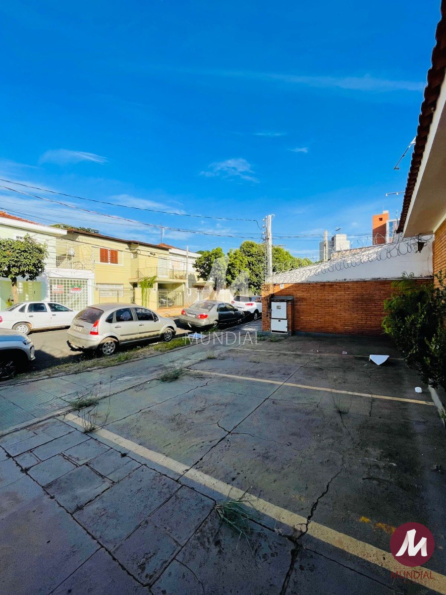 Garagem/estacionamento — foto 2