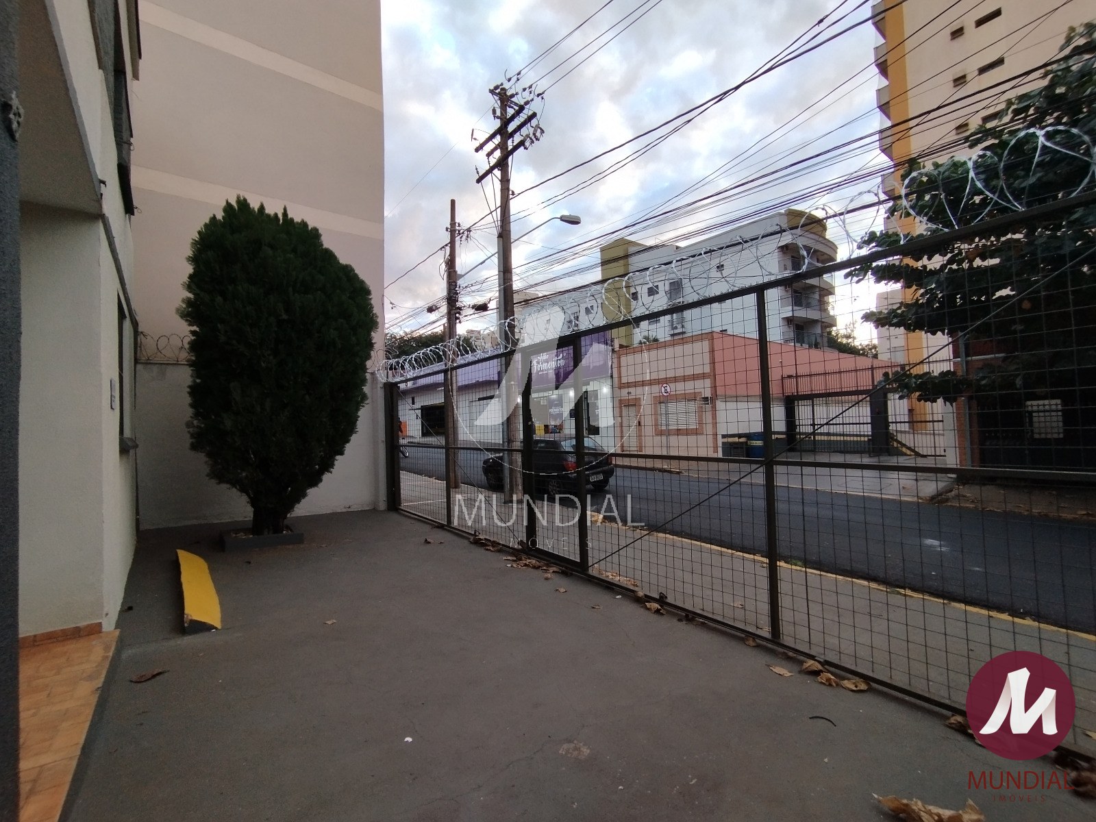 Garagem/estacionamento — foto 3