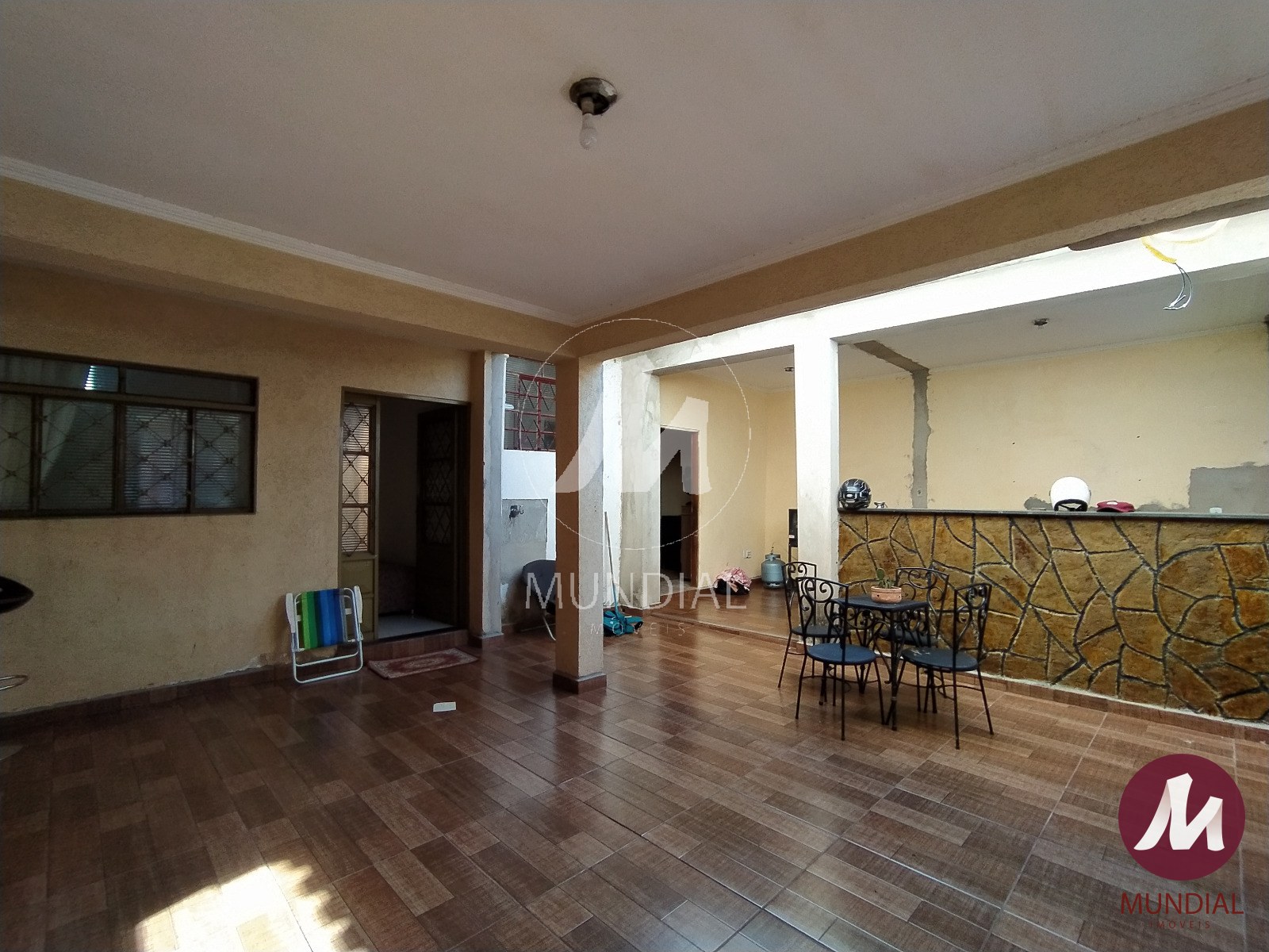 Garagem/estacionamento — foto 4