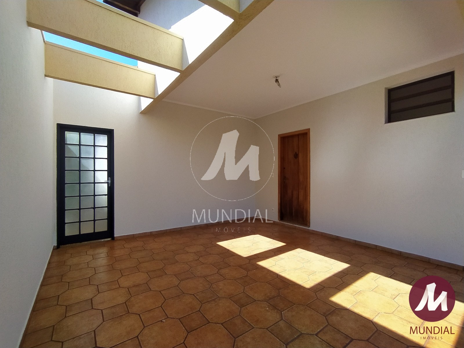 Garagem/estacionamento — foto 5
