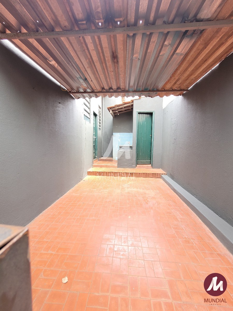 Garagem/estacionamento — foto 3