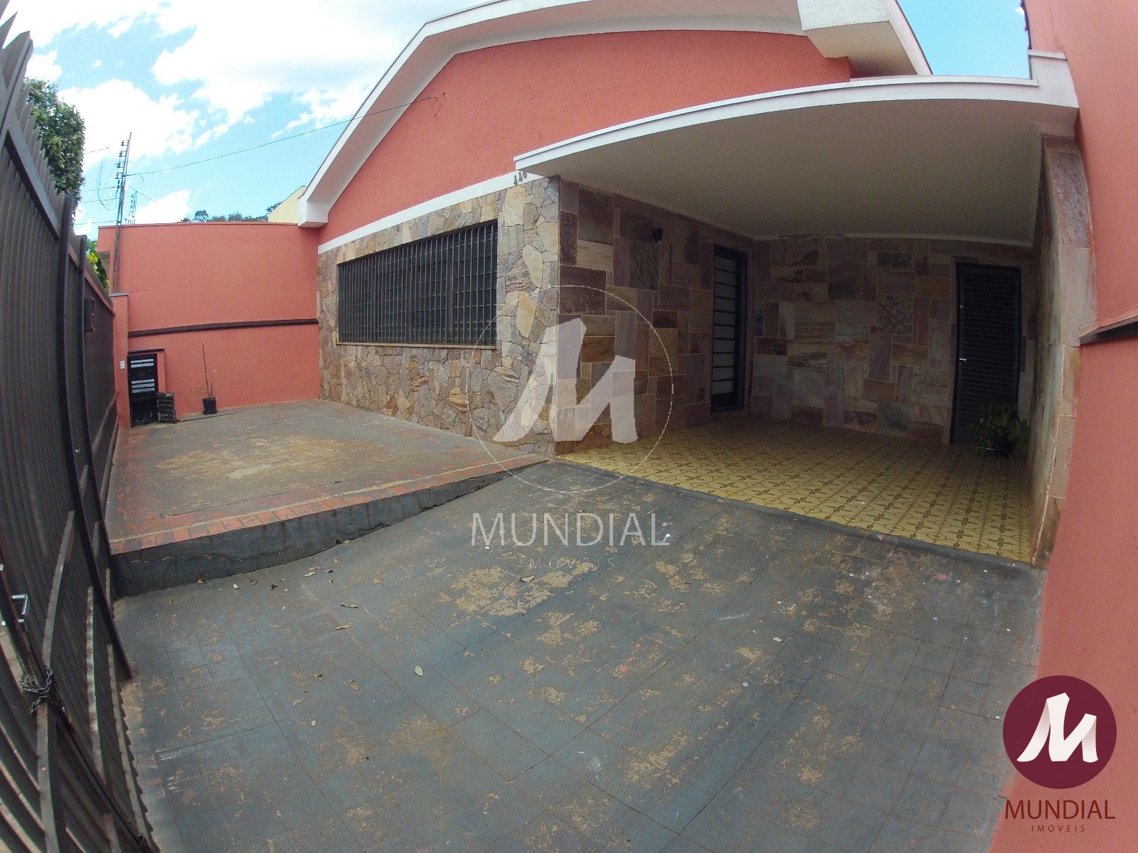 Garagem/estacionamento — foto 2