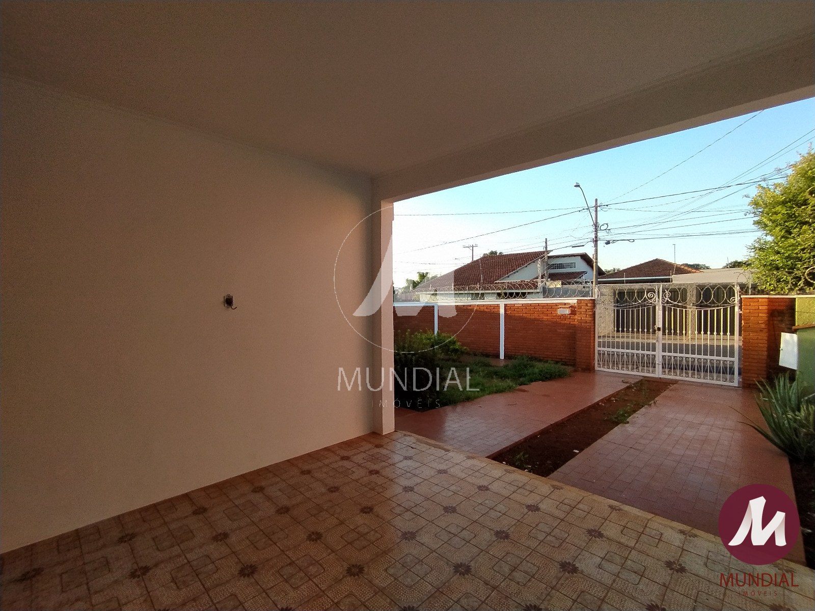 Garagem/estacionamento — foto 6
