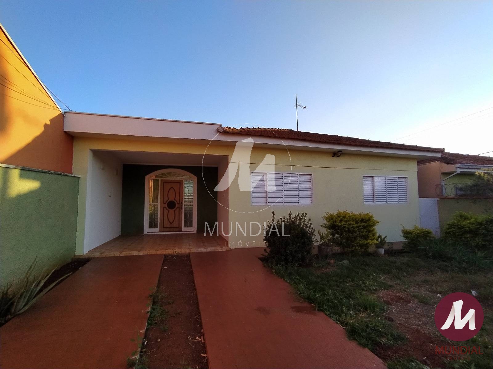 Garagem/estacionamento — foto 3