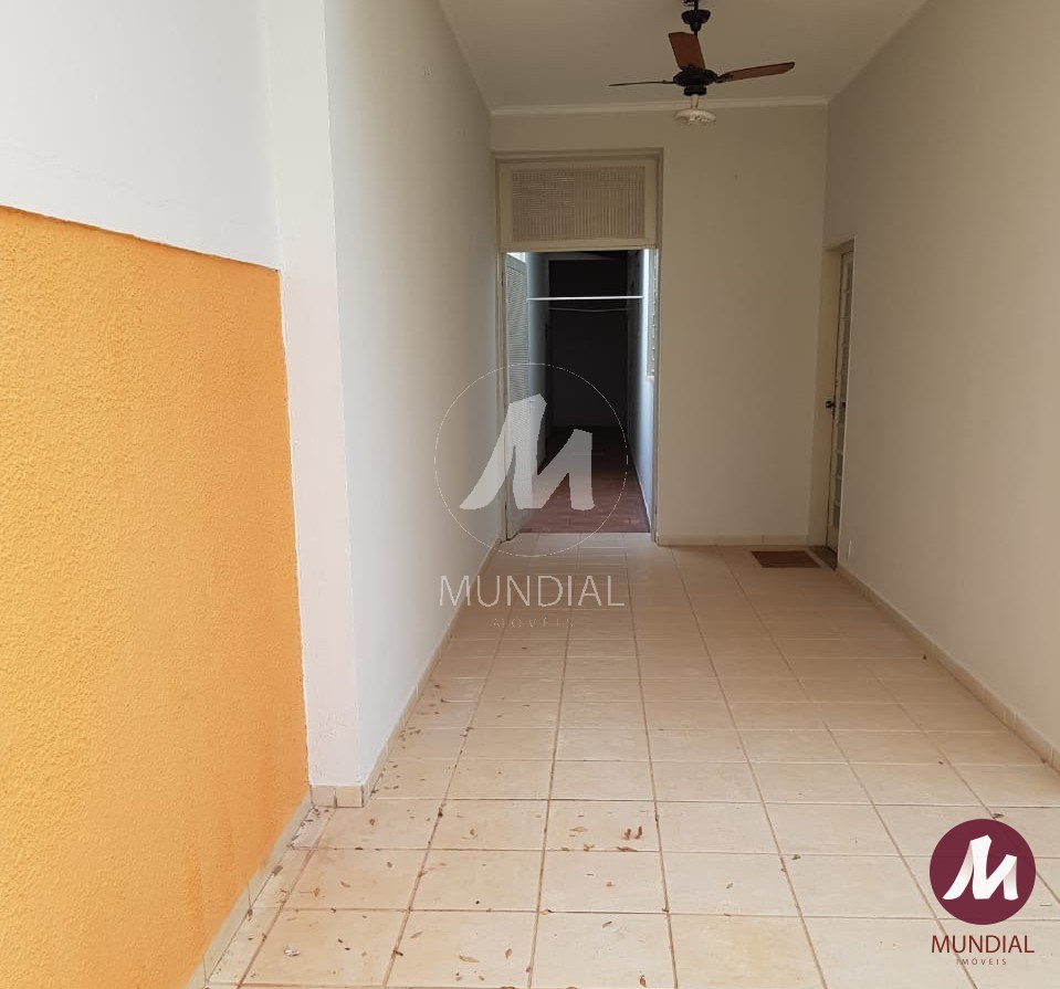 Garagem/estacionamento — foto 3