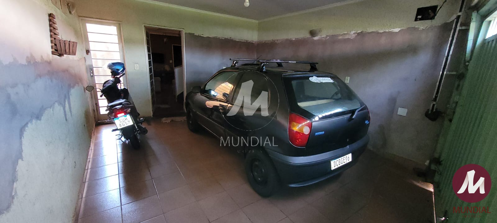 Garagem/estacionamento — foto 2