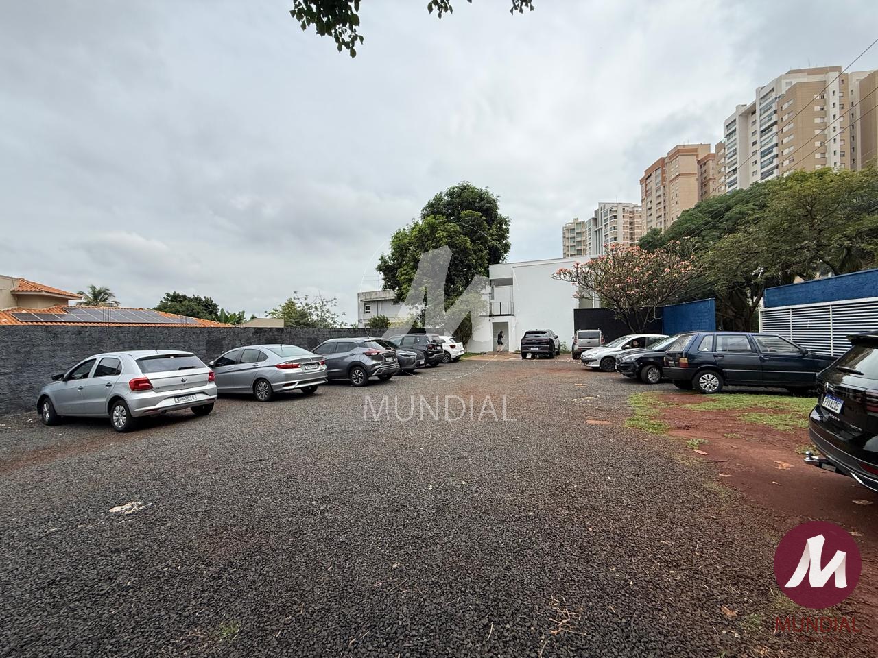 Garagem/estacionamento — foto 18