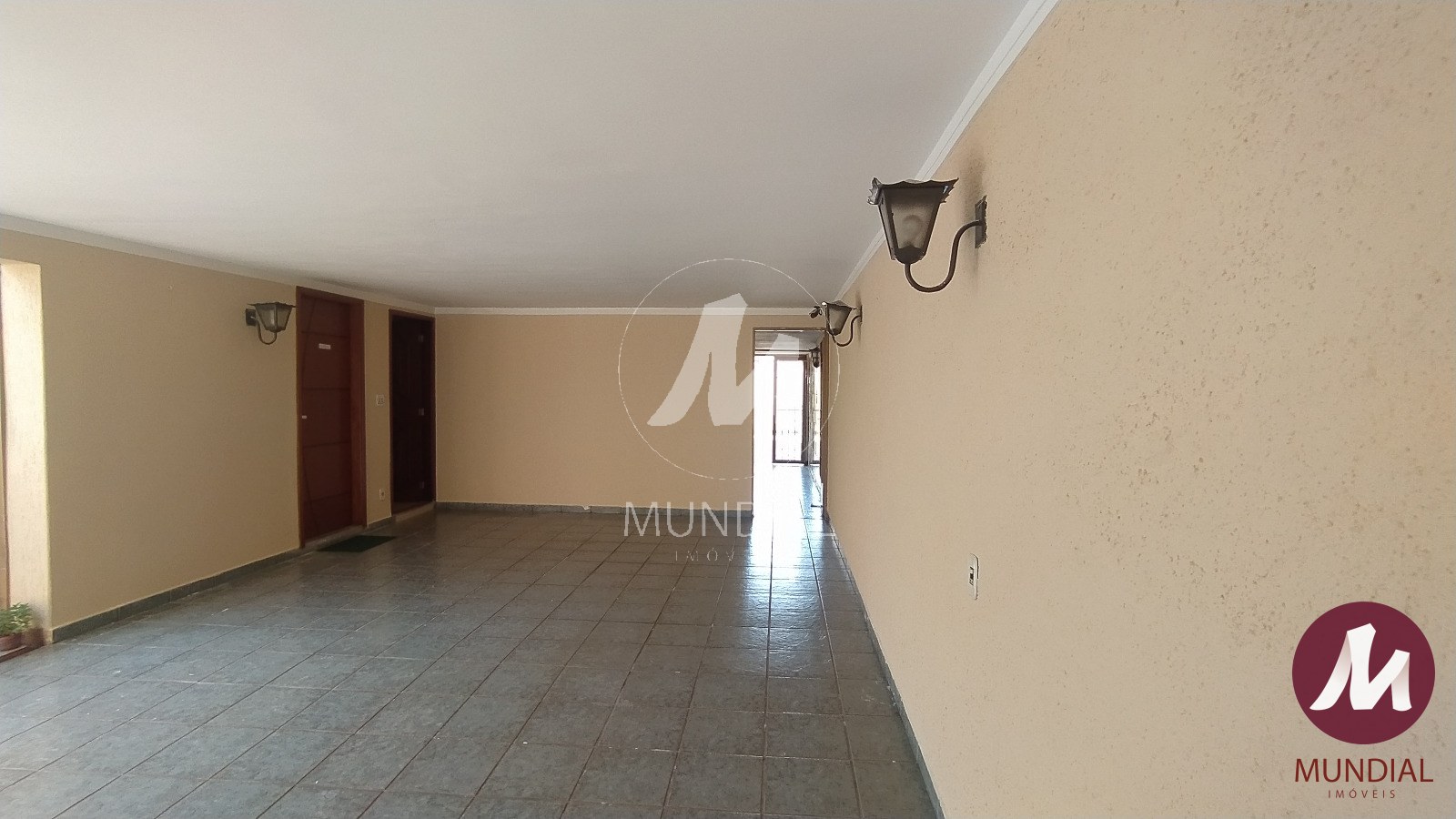 Garagem/estacionamento — foto 21
